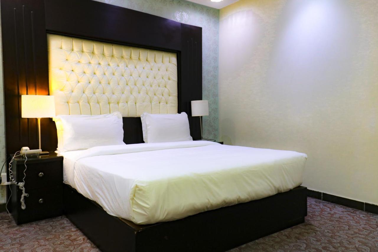 Diyafat Al Saada Serviced Apartments - Ishbillia Riyadh Luaran gambar